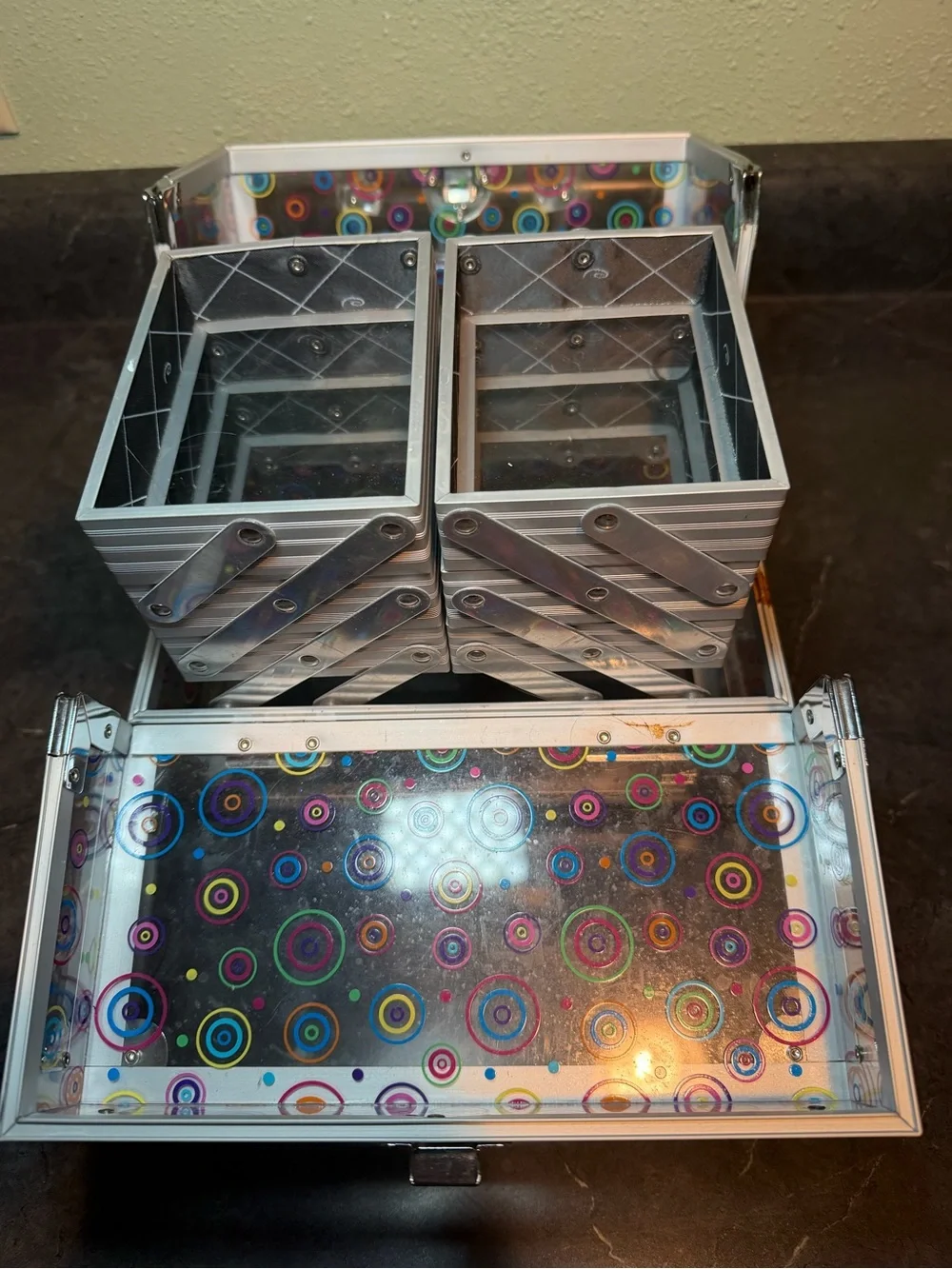 Tiered Caboodles Clear Acrylic Makeup Train Case circle multicolor